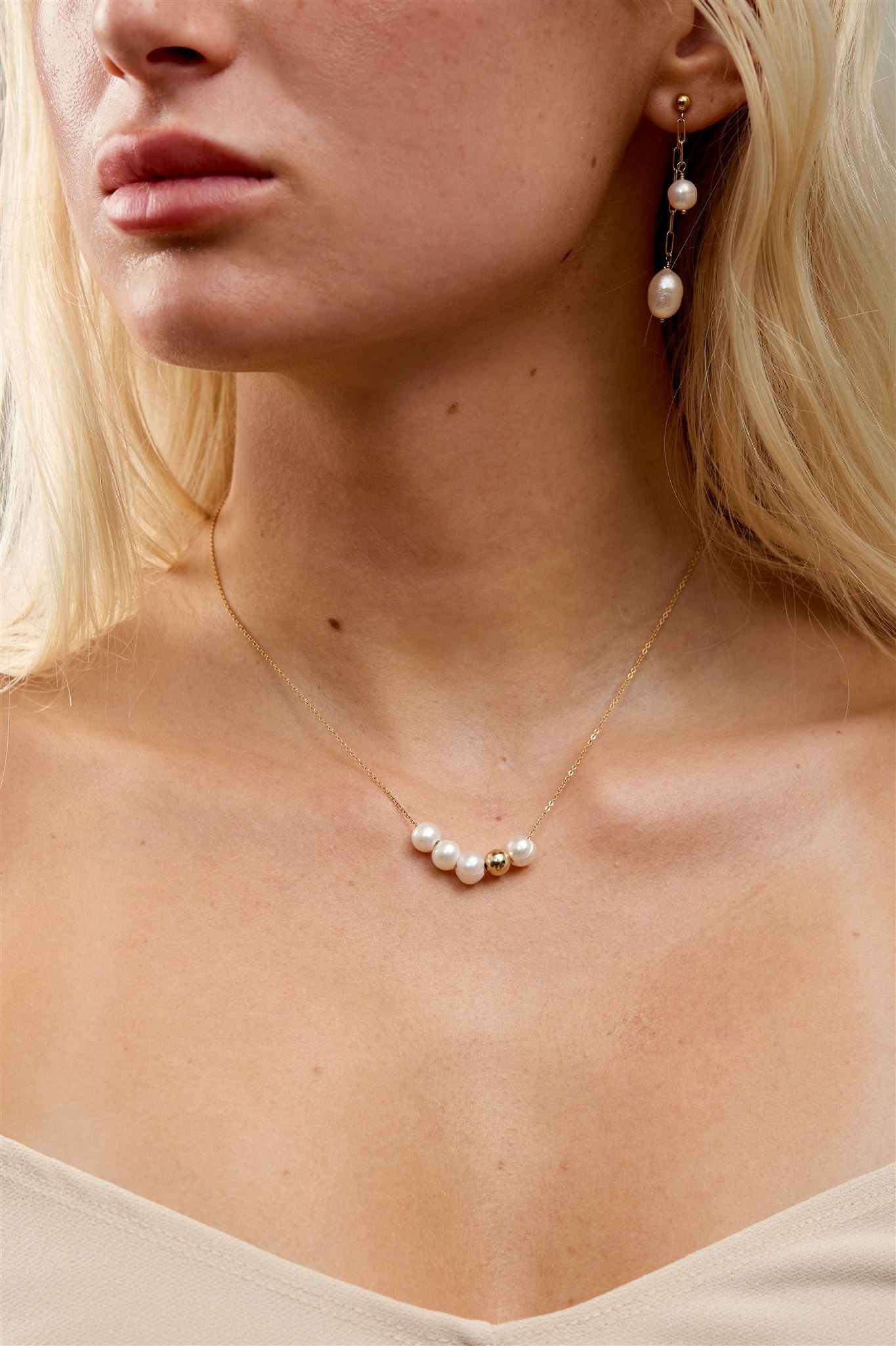 Freshwater Pearl Gold Filled Necklace 14k Pendant Portia Necklace