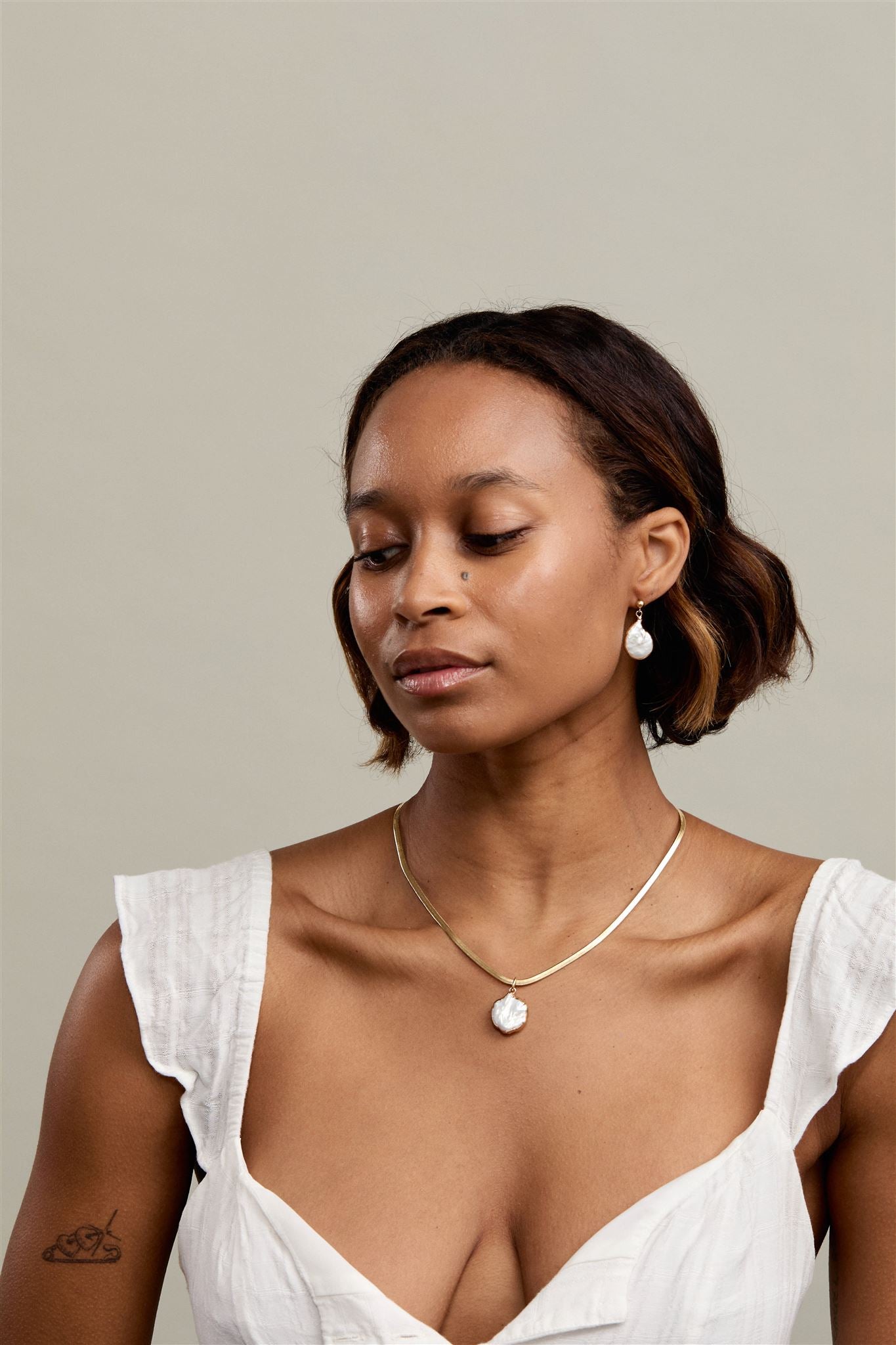 24k Gold Over Brass Herringbone Chain Necklace with Freshwater Coin Pearl Pendant Serina