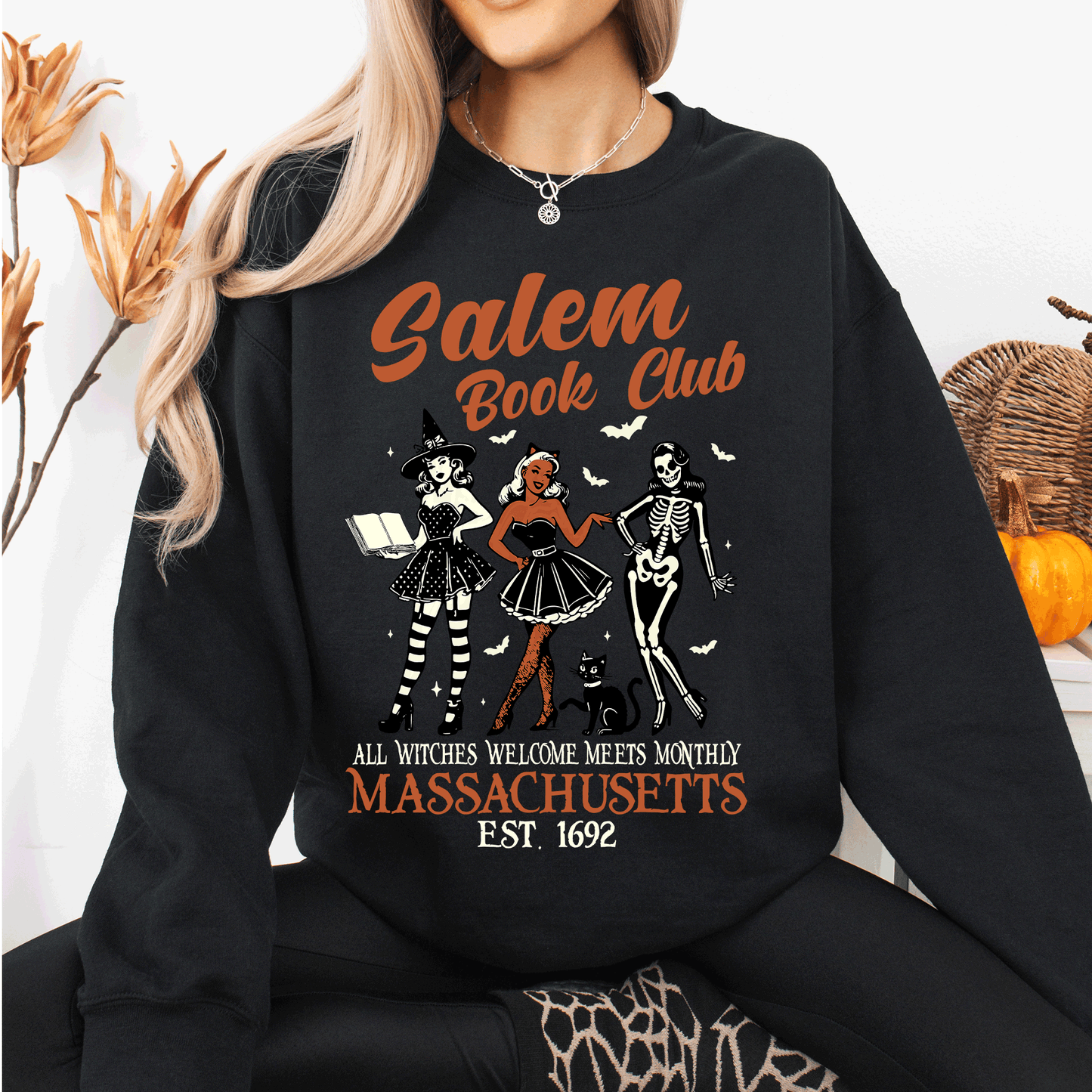 Salem Book Club, est 1692, Retro, Classic, Vintage, Halloween, Reading, Books Sweatshirt