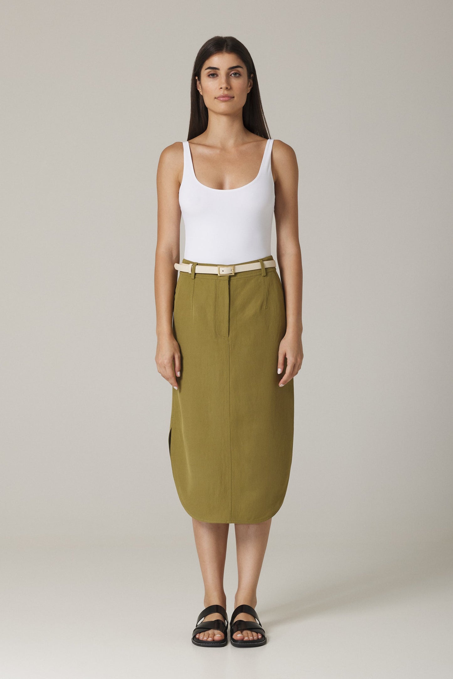 OLIA BELTED PENCIL SKIRT IN OLIVE