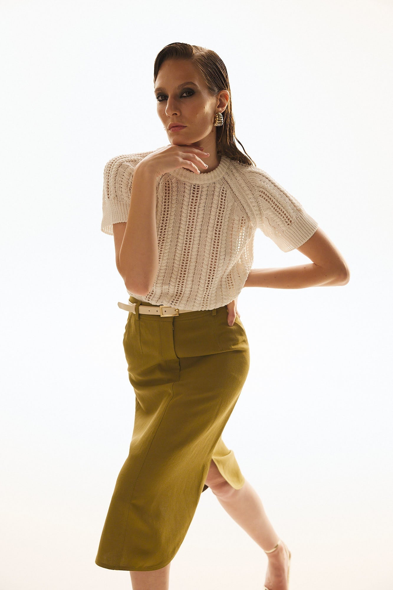 OLIA BELTED PENCIL SKIRT IN OLIVE