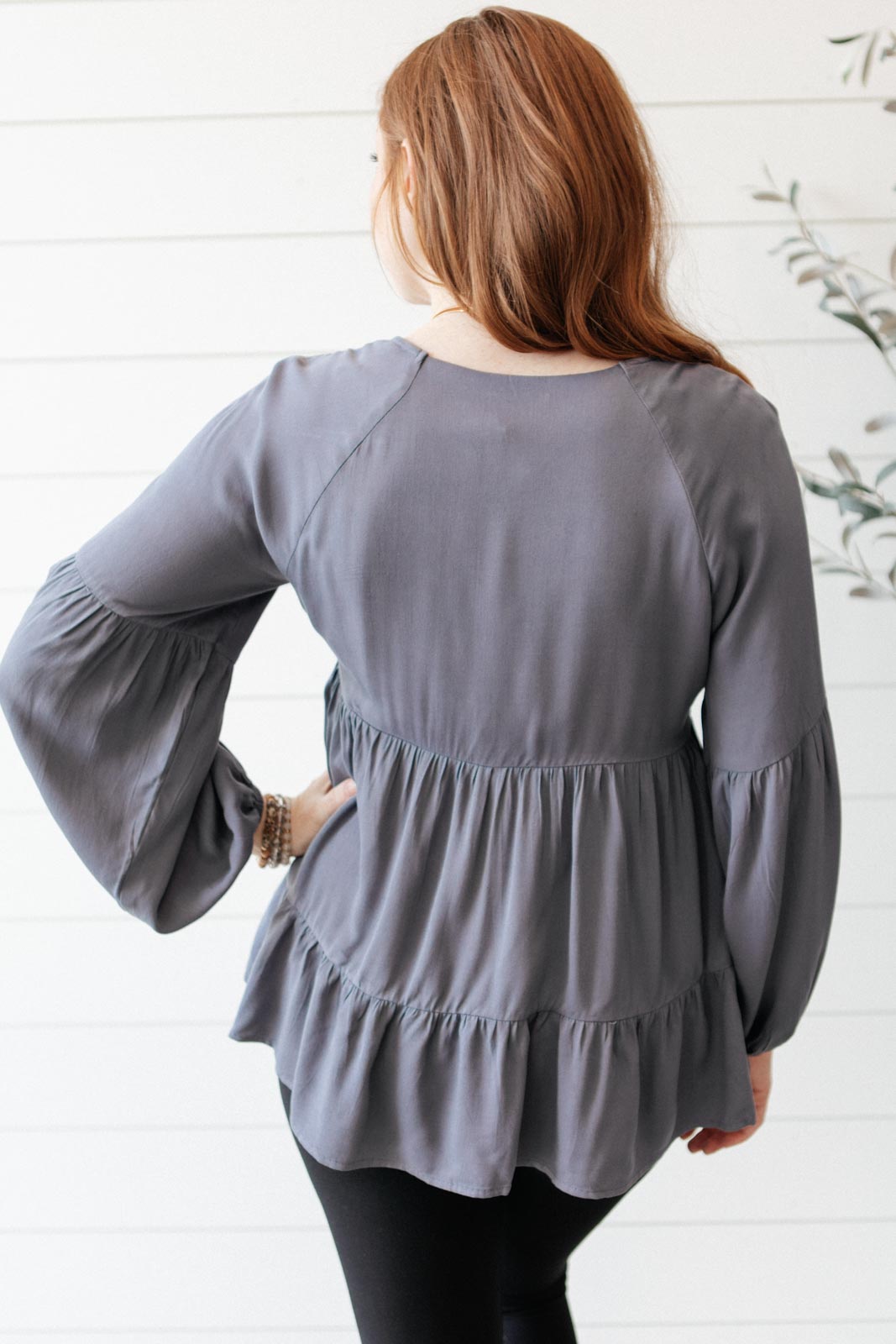 Charcoal Lightweight Tiered Swing Top Sassy