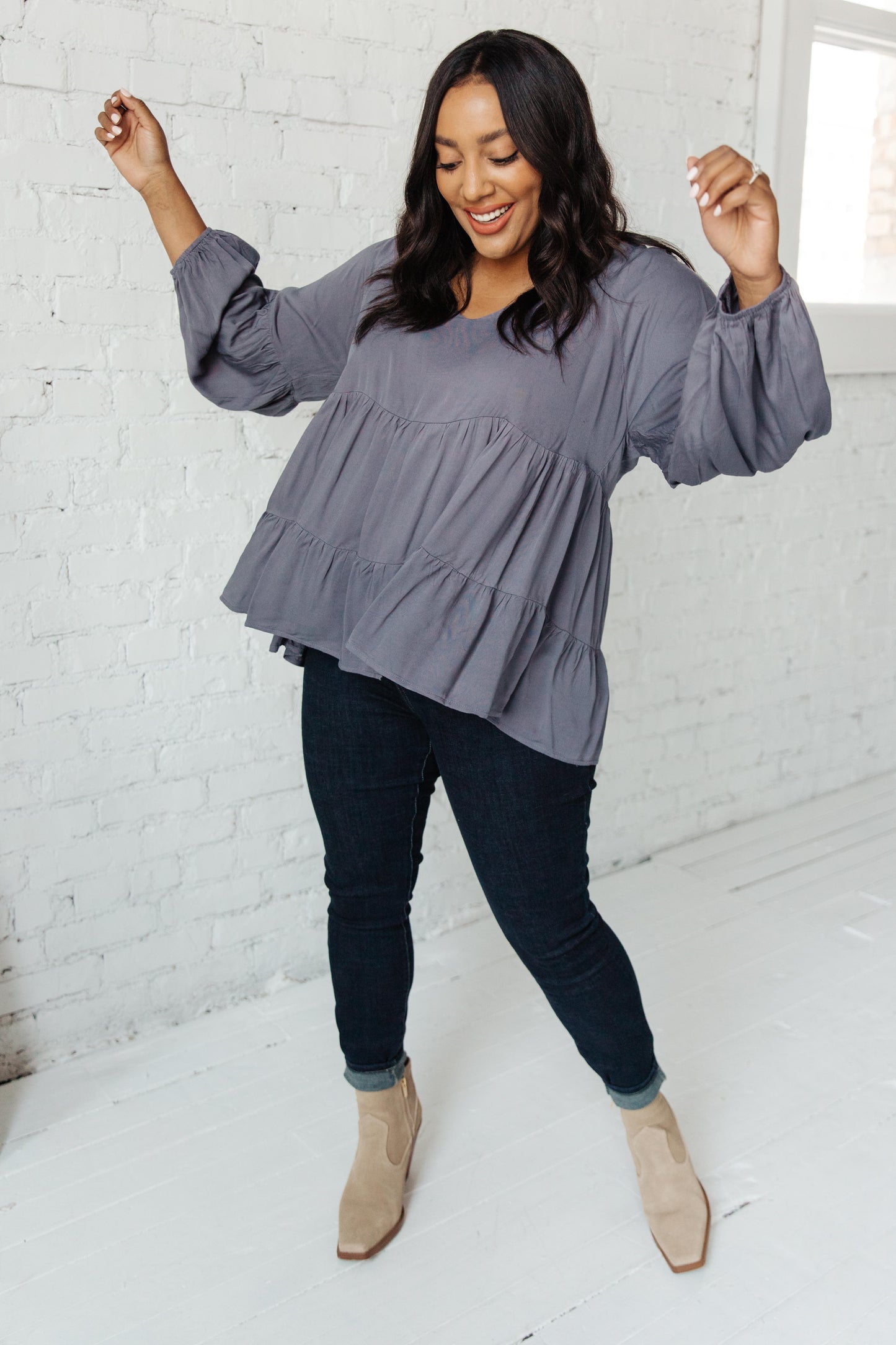 Charcoal Lightweight Tiered Swing Top Sassy