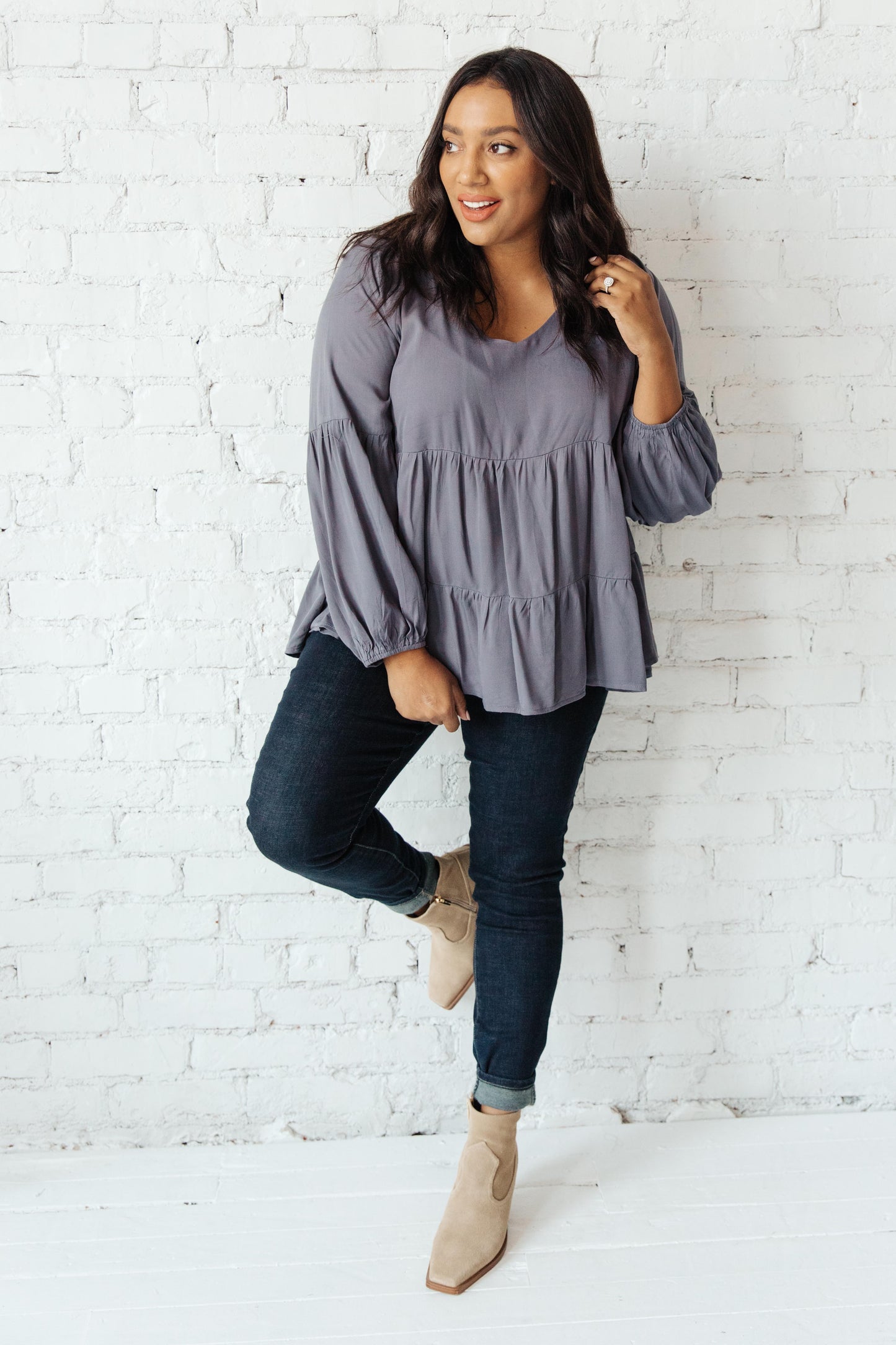 Charcoal Lightweight Tiered Swing Top Sassy