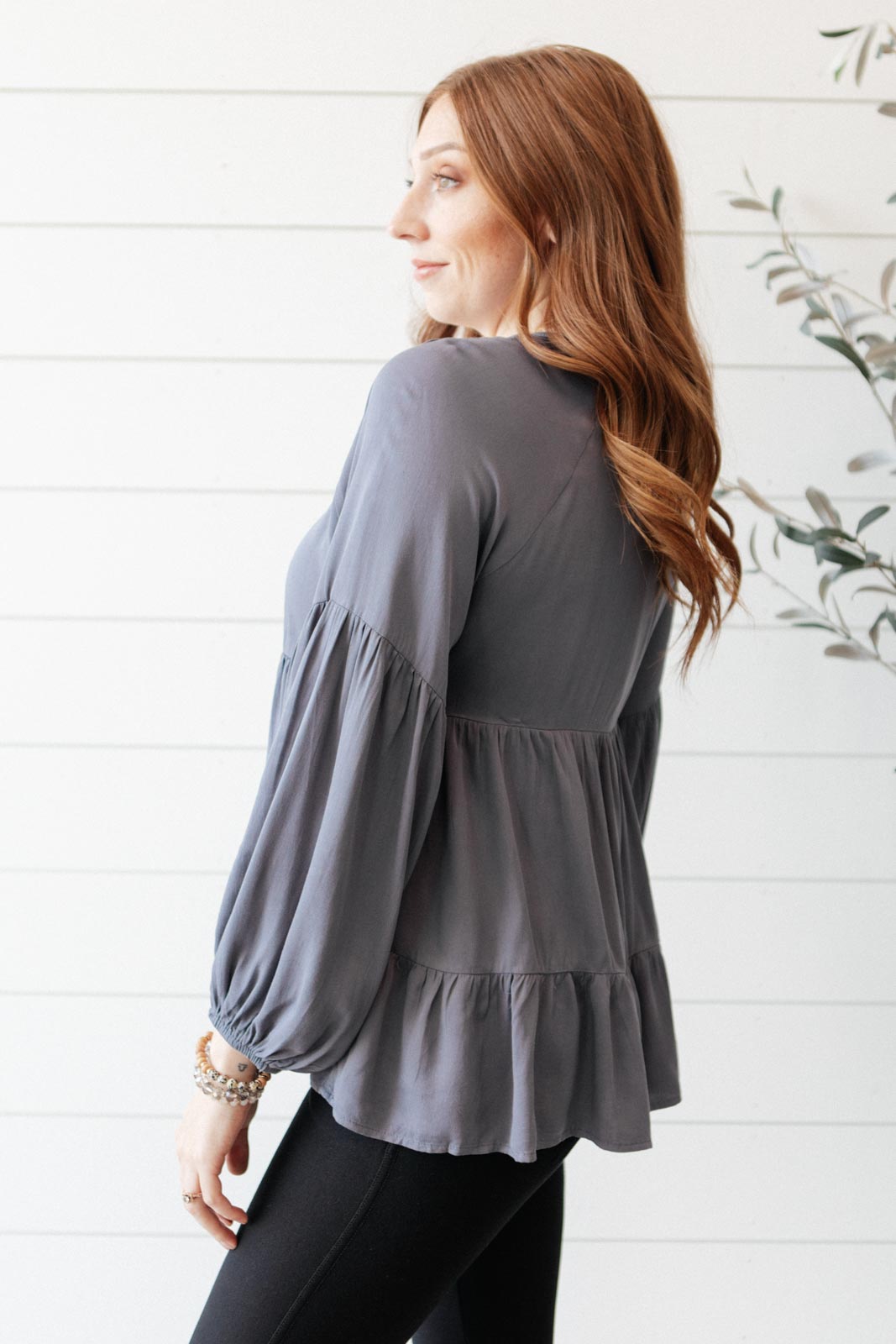 Charcoal Lightweight Tiered Swing Top Sassy