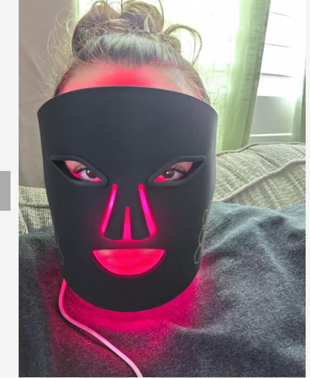 Red Light Therapy Radiant Rose Beauty Mask DreamWalkerz