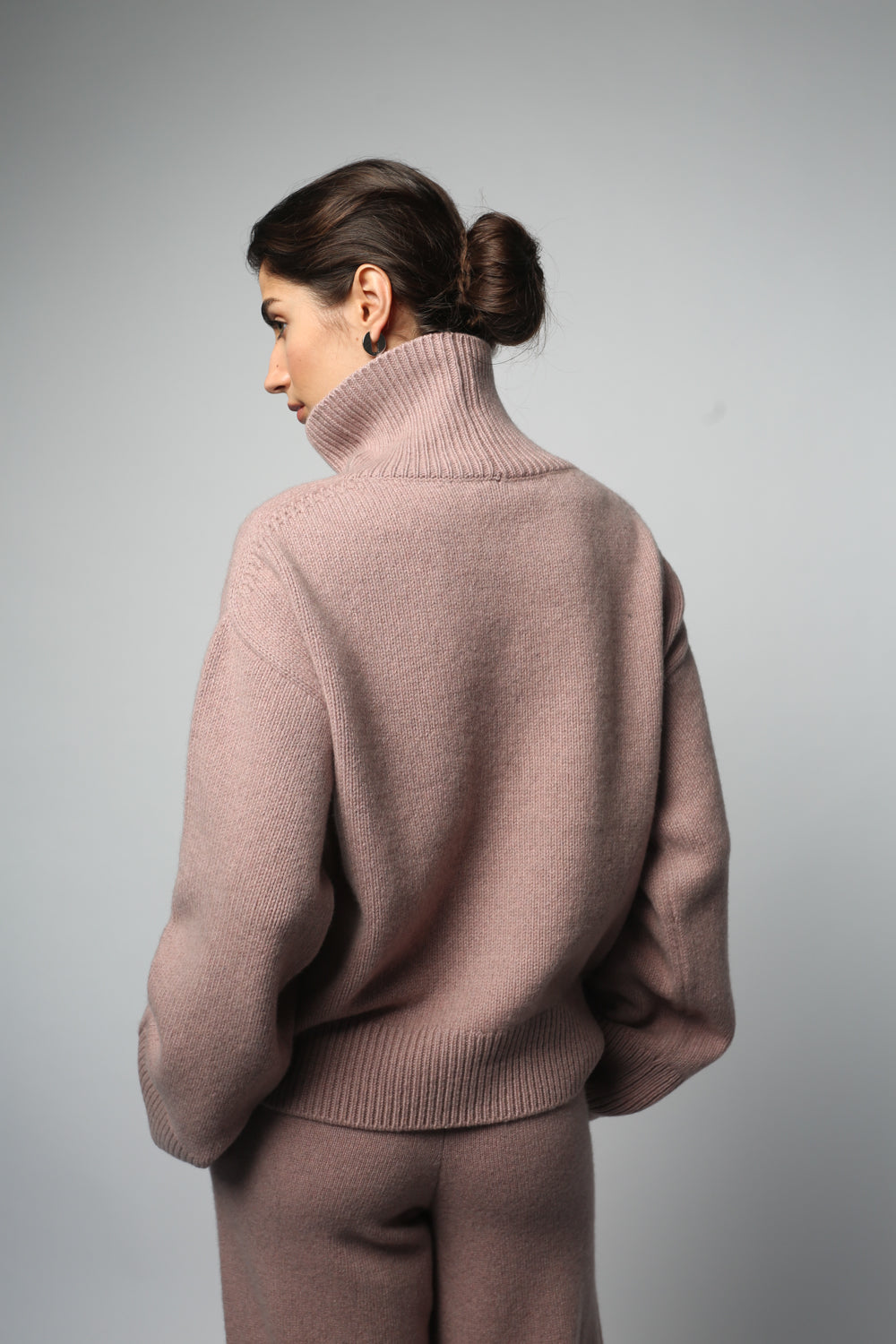 Cashmere Pullover Dropped Shoulder Sweater CIO Iconoclast Studio