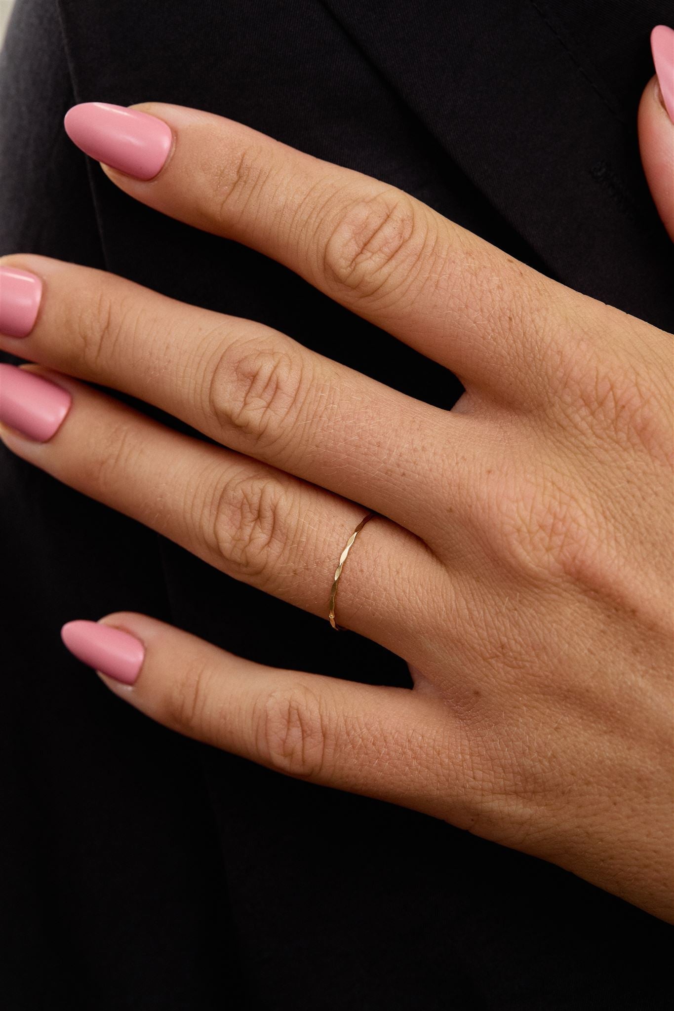 14k Yellow Gold Hammered Milan Ring