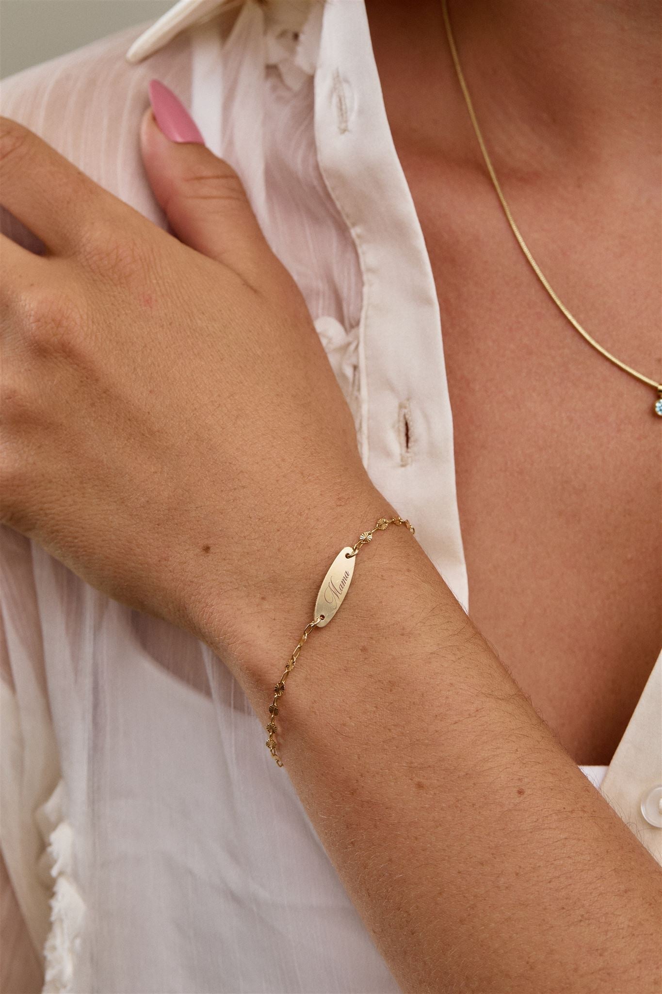 14k Gold Filled Starburst Chain Bracelet with Laser Engraved Connector Mama Banks