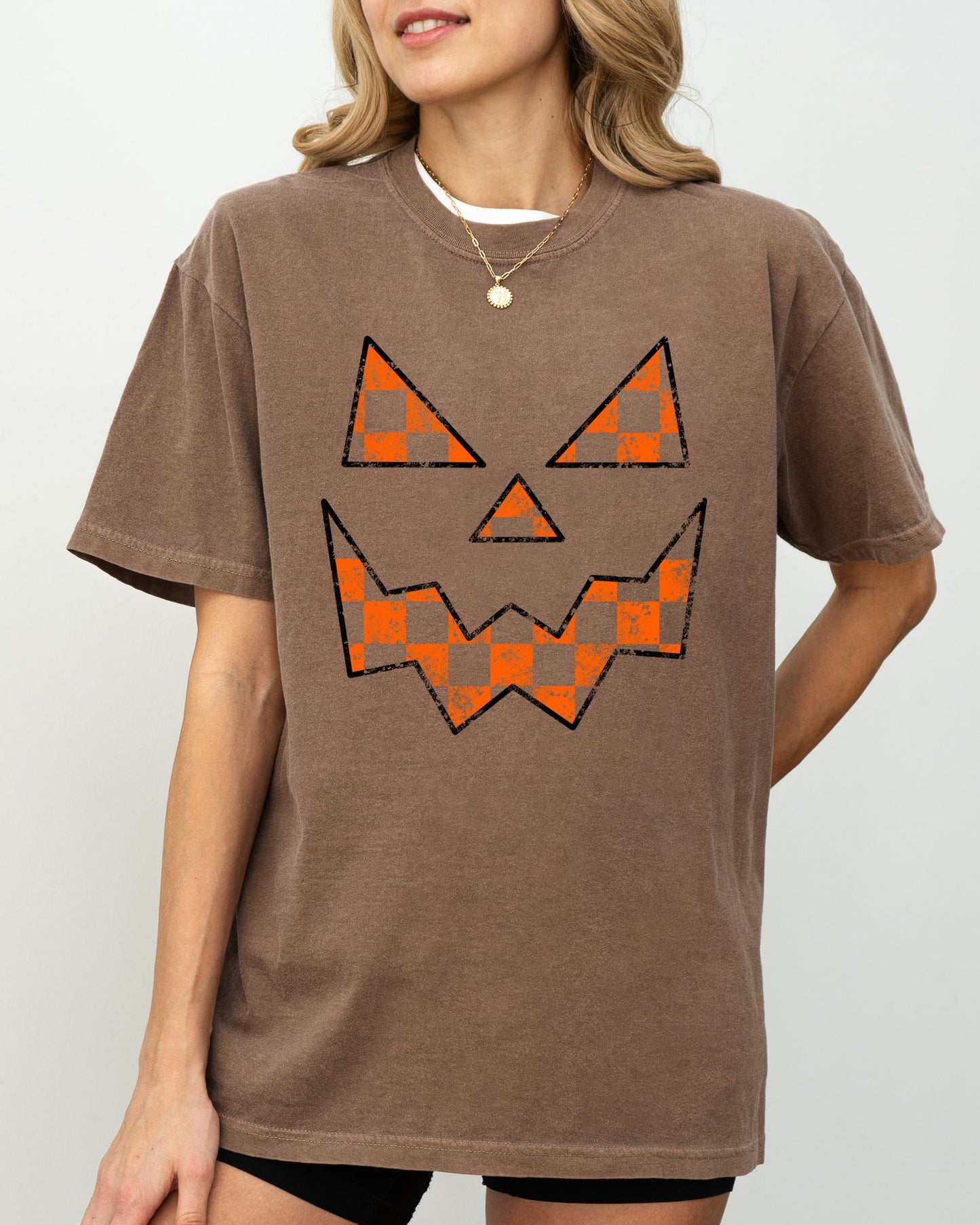 Spooky Jack-o-lantern, Retro Halloween, Pumpkin, Fall, Autumn, Checkered Shirt Comfort Colors T-Shirt