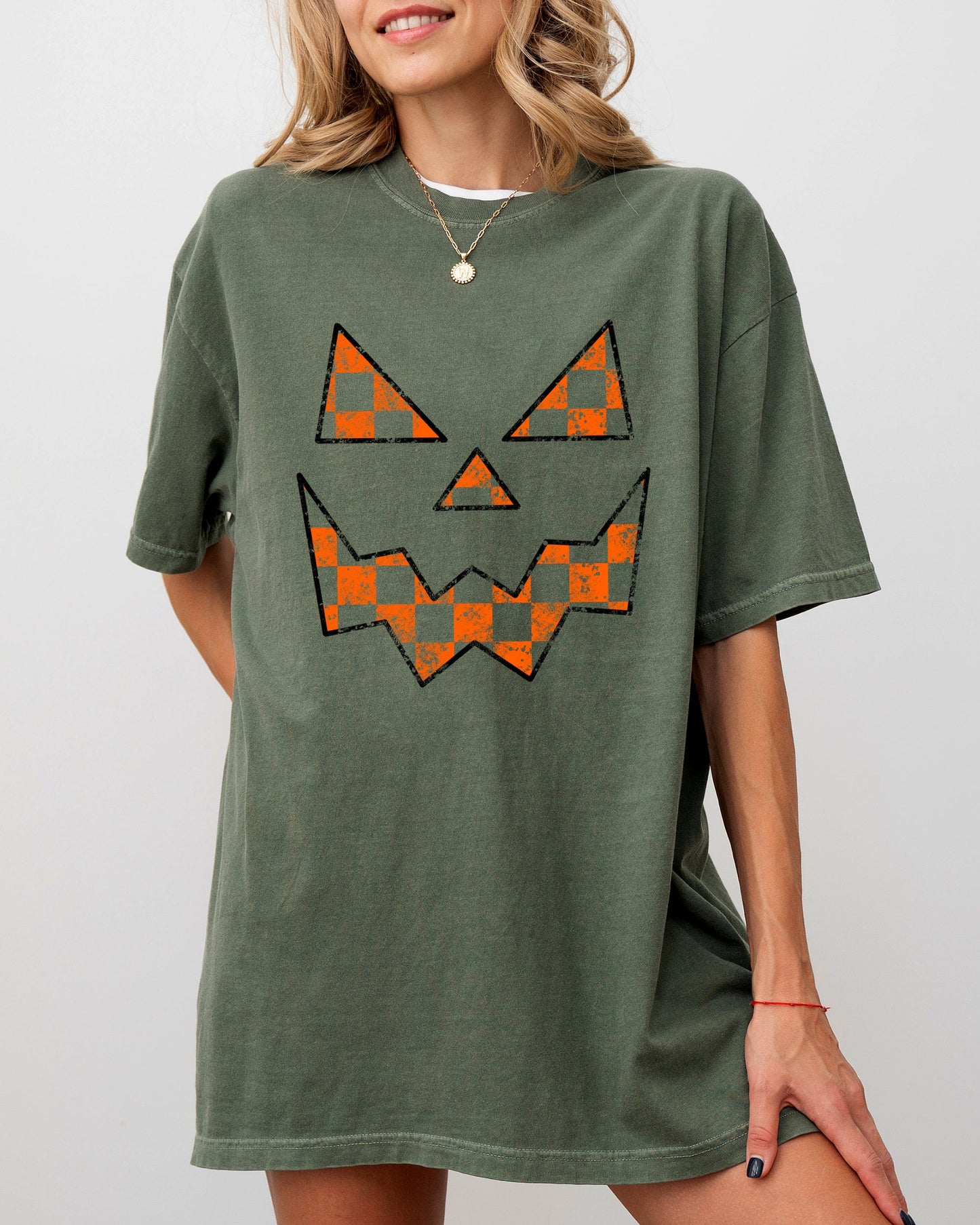 Spooky Jack-o-lantern, Retro Halloween, Pumpkin, Fall, Autumn, Checkered Shirt Comfort Colors T-Shirt