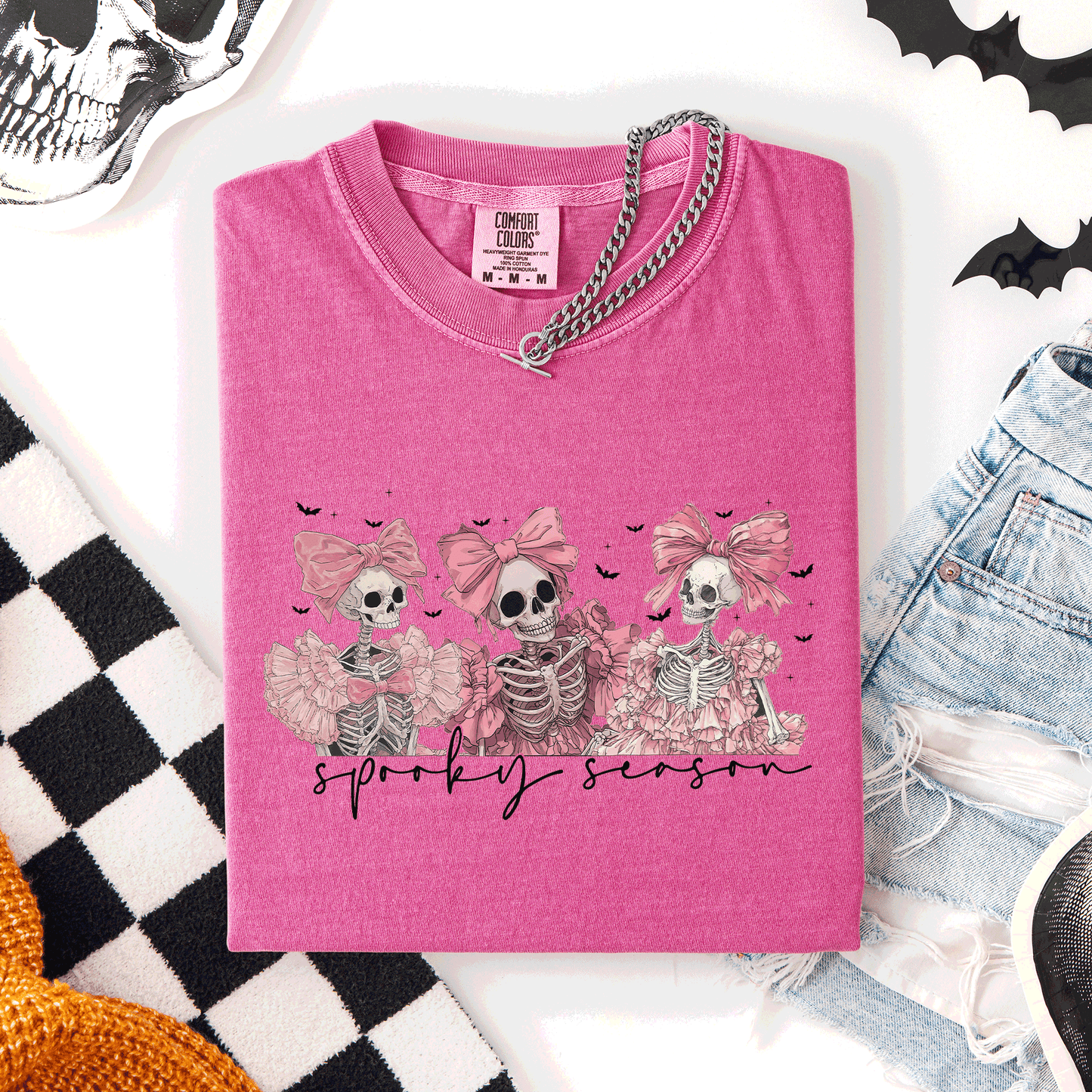Spooky Season, Pink Skeletons, Cute, Coquette, Ribbon, Bows, Halloween, Comfort Colors T-Shirt