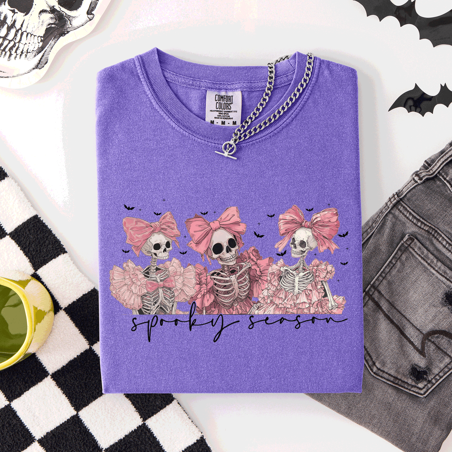 Spooky Season, Pink Skeletons, Cute, Coquette, Ribbon, Bows, Halloween, Comfort Colors T-Shirt