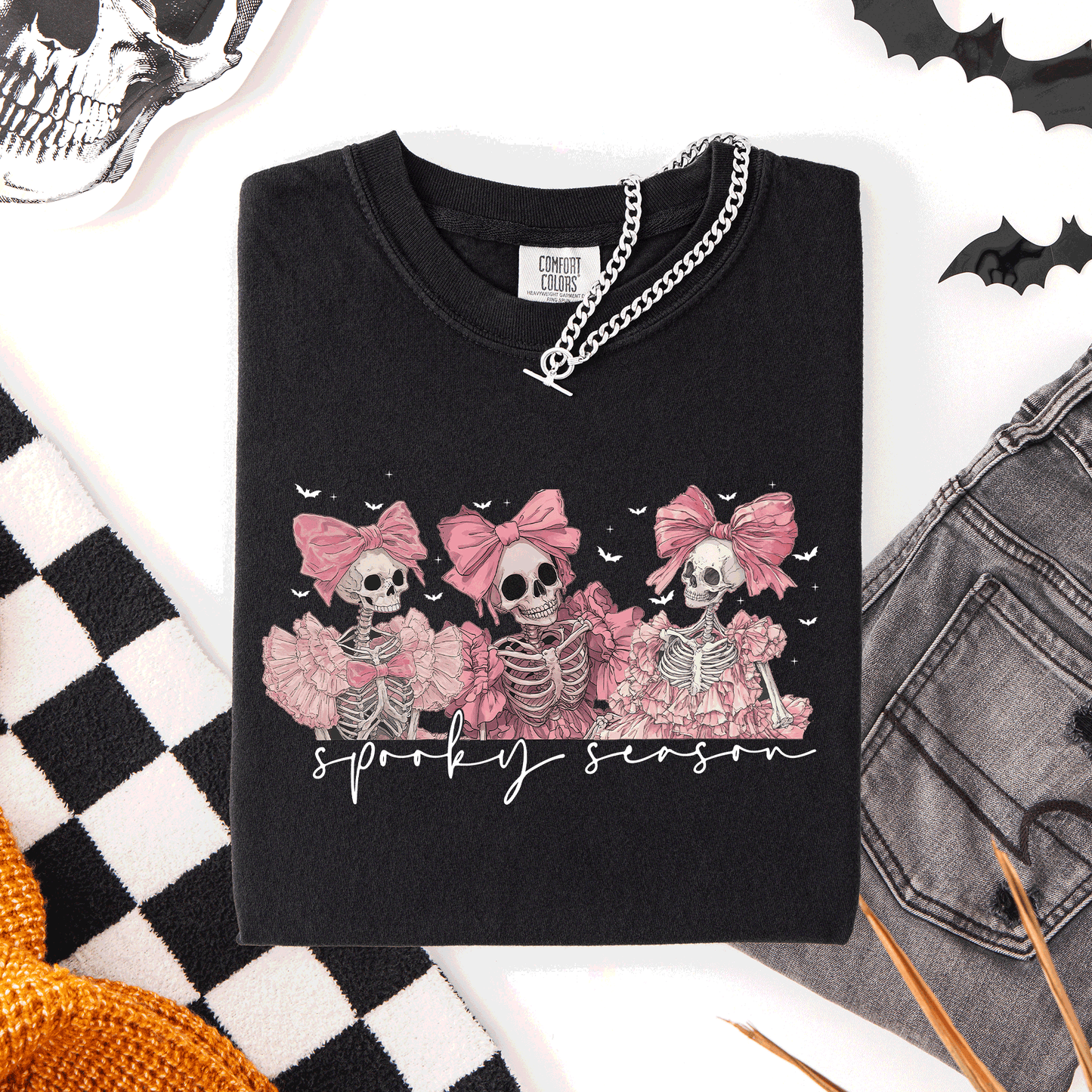 Spooky Season, Pink Skeletons, Cute, Coquette, Ribbon, Bows, Halloween, Comfort Colors T-Shirt