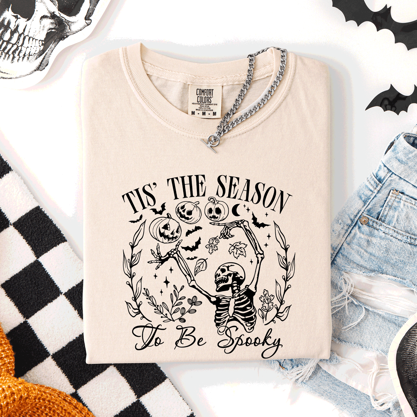 Tis The Season To Be Spooky, Retro, Classic, Halloween, Skeleton, Comfort Colors T-Shirt