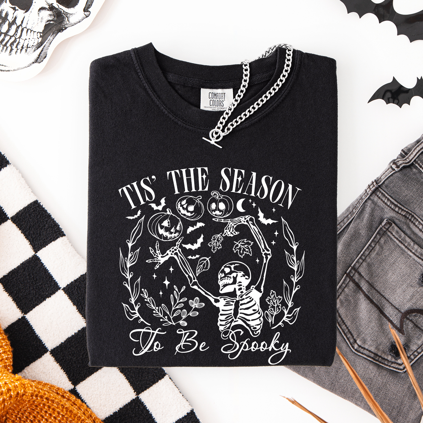 Tis The Season To Be Spooky, Retro, Classic, Halloween, Skeleton, Comfort Colors T-Shirt