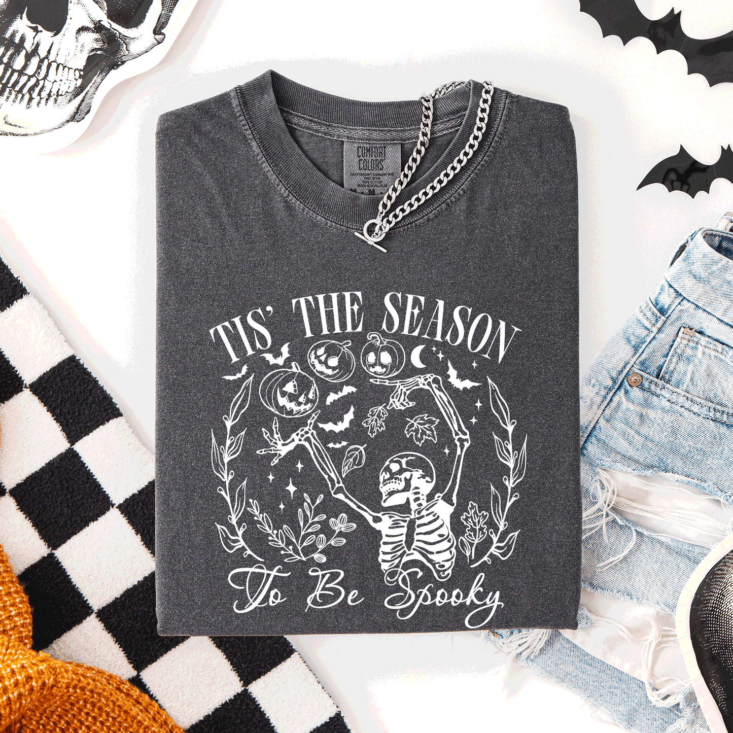 Tis The Season To Be Spooky, Retro, Classic, Halloween, Skeleton, Comfort Colors T-Shirt