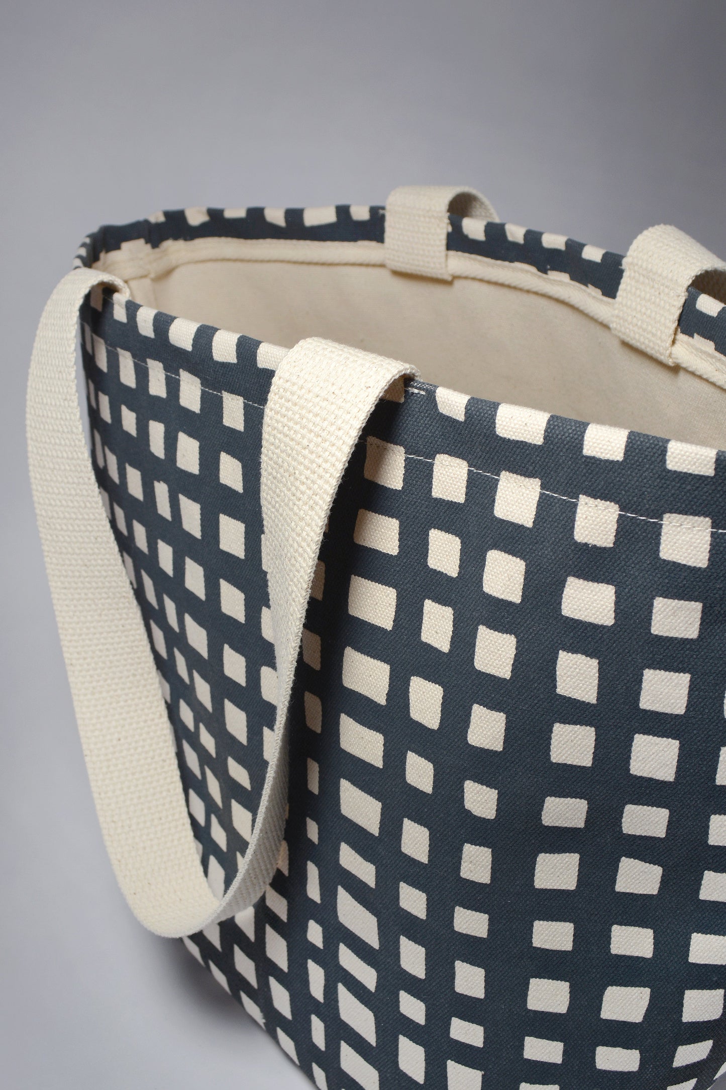 Wide Tote Durable Canvas Tote Bag Grid Wide Tote