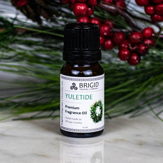 Yuletide Diffuser Oil Juniper Christmas Wreaths Pine Trees and Bonfire Smoke