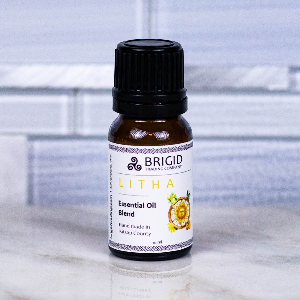 Essential and Premium Fragrance Blends Diffuser Oil Blends Brigid