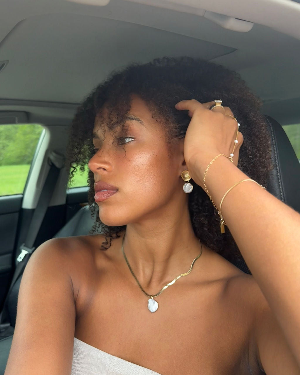 24k Gold Over Brass Herringbone Chain Necklace with Freshwater Coin Pearl Pendant Serina