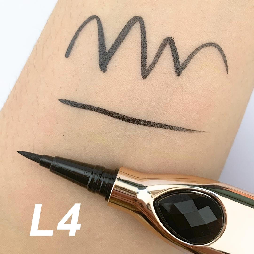 Long-Lasting Vegan Liquid Eyeliner - Waterproof & Smudge-Proof