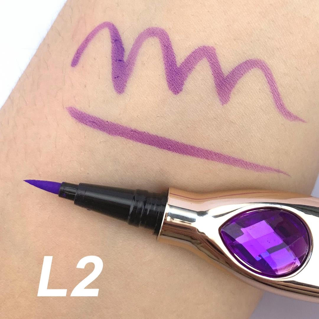 Long-Lasting Vegan Liquid Eyeliner - Waterproof & Smudge-Proof