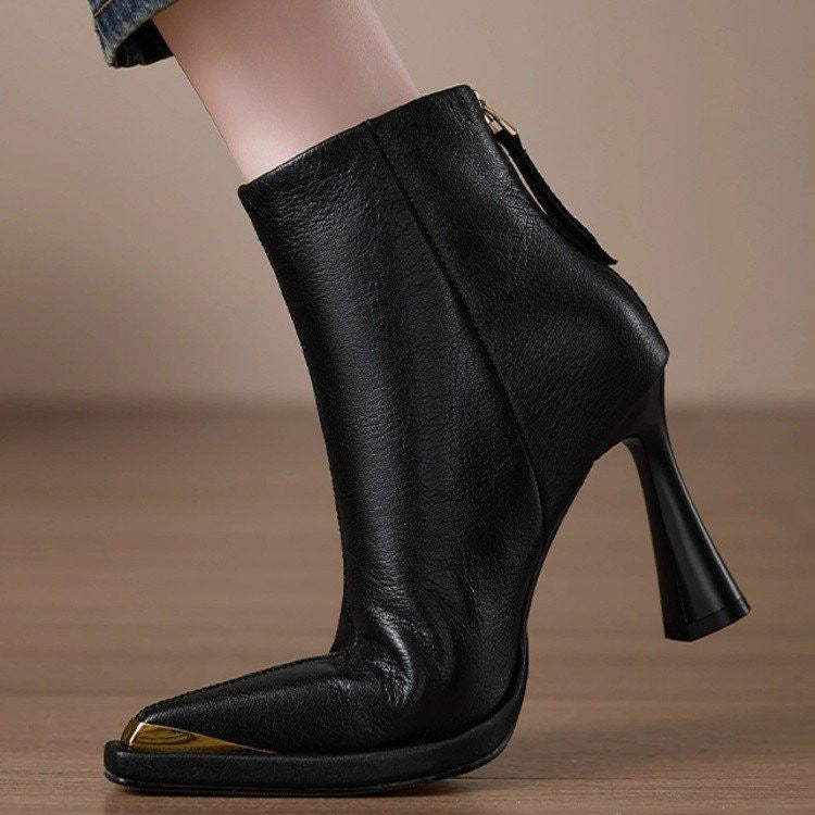 Women’s Pointed-Toe Chunky-Heel Side-Zip Boots