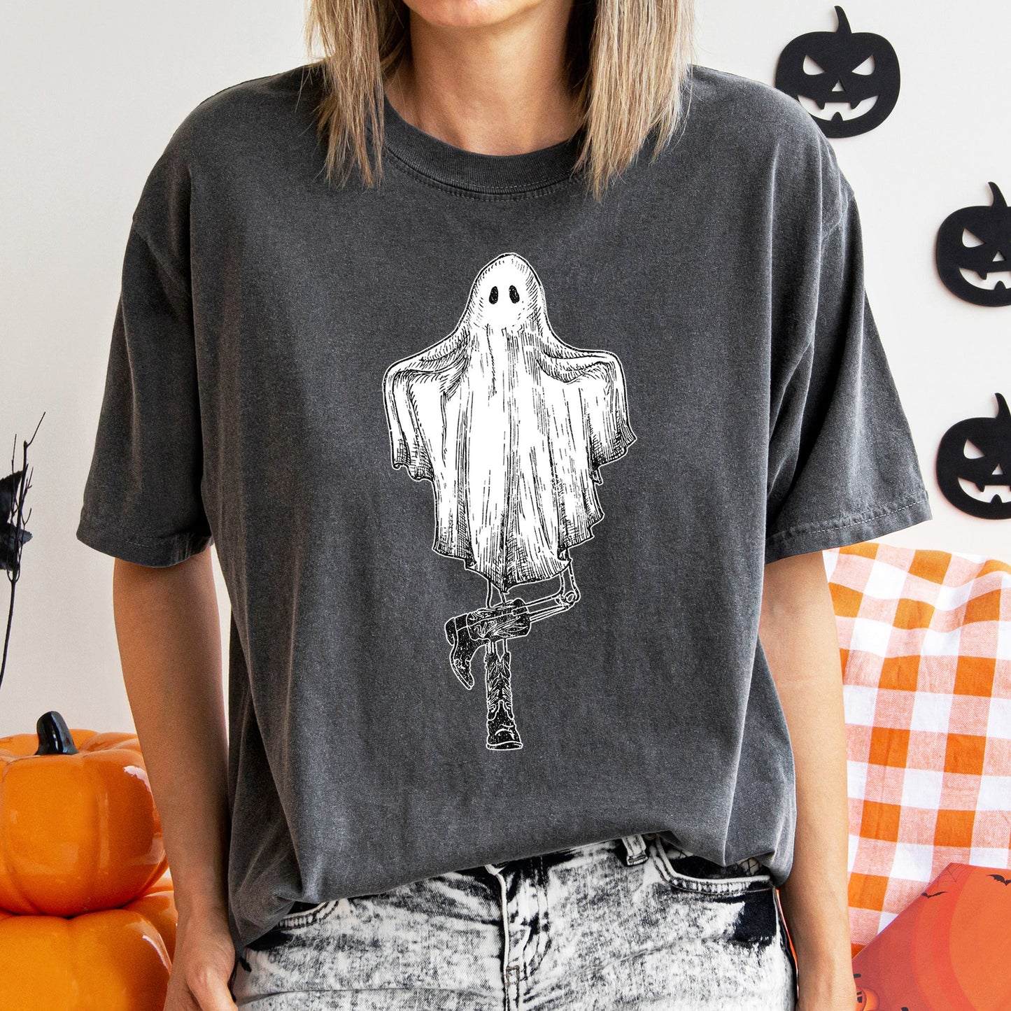 Ghost In Boots Retro Western Halloween Comfort Colors T-shirt