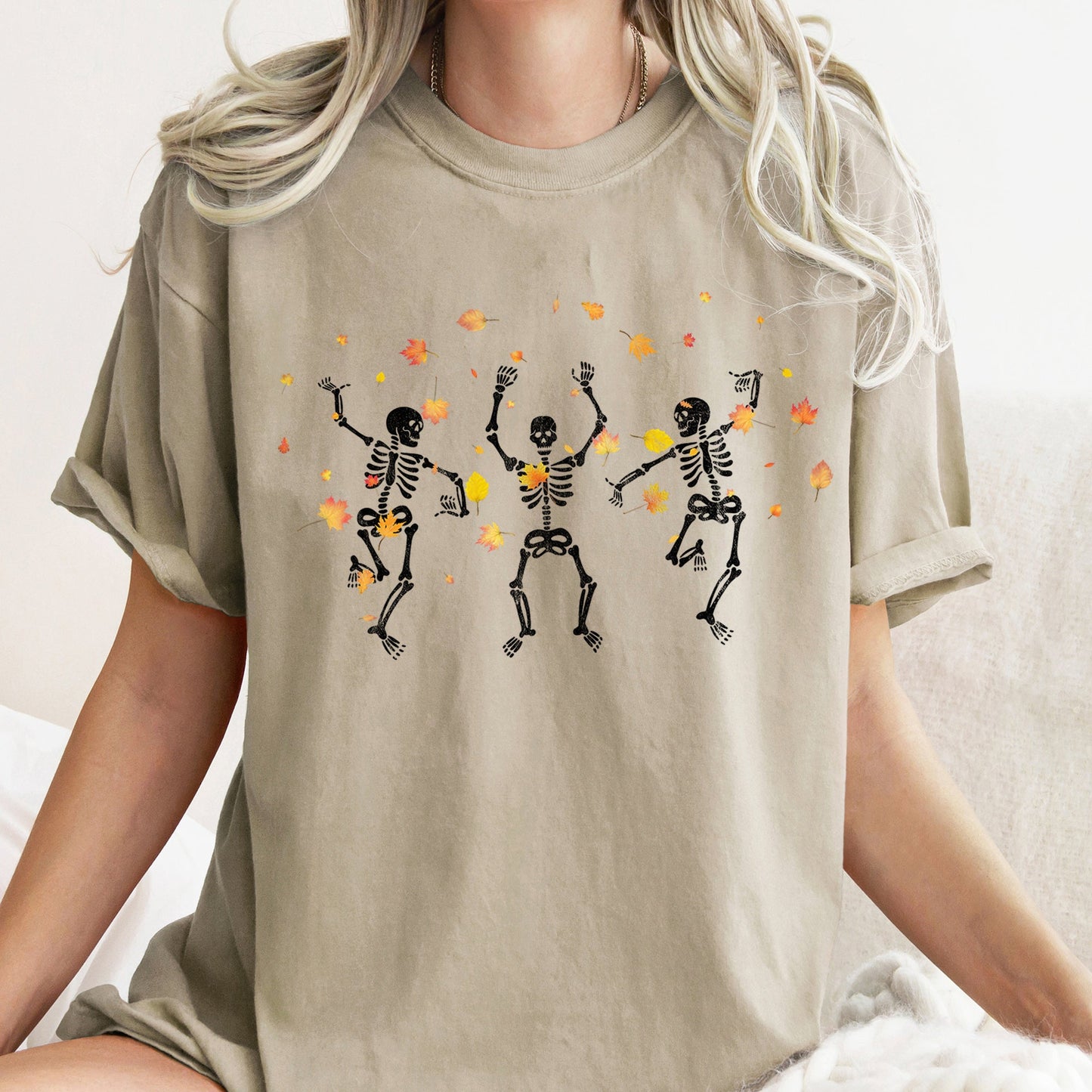Dancing Skeletons And Leaves Retro Halloween Comfort Colors T-shirt