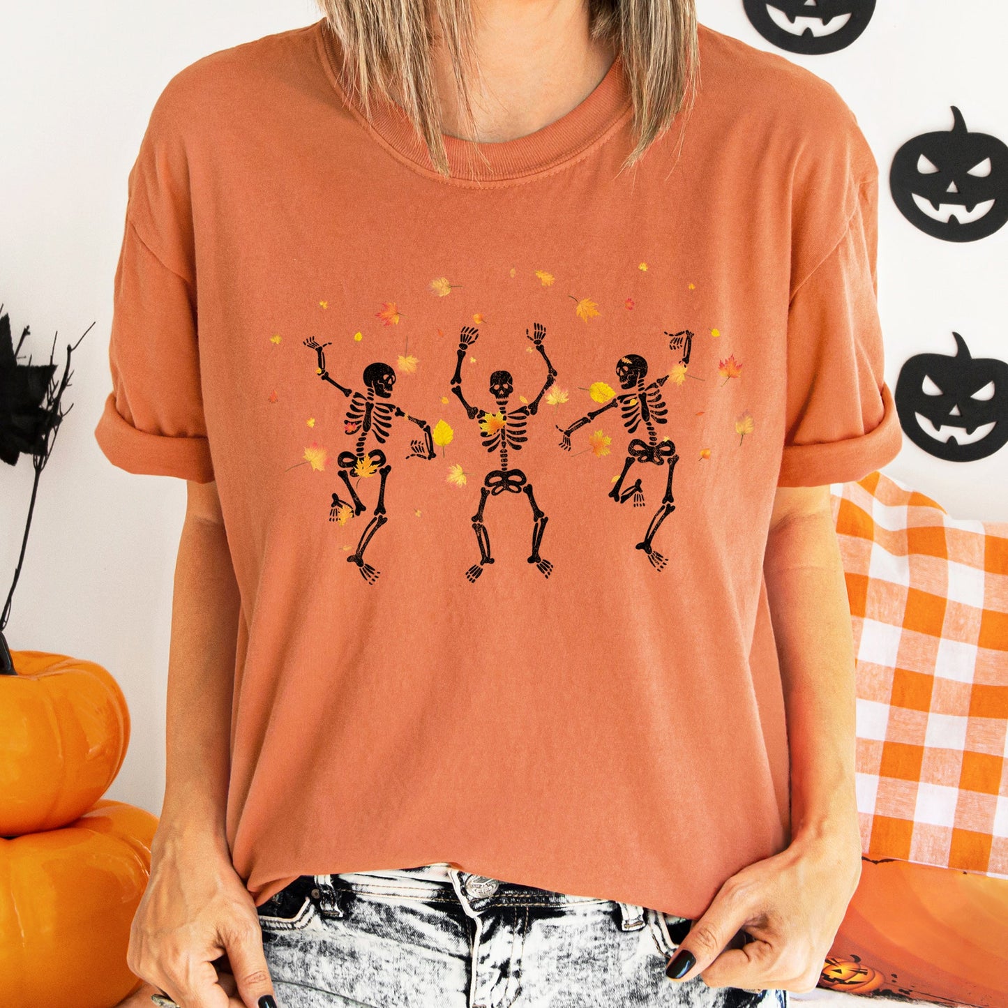 Dancing Skeletons And Leaves Retro Halloween Comfort Colors T-shirt