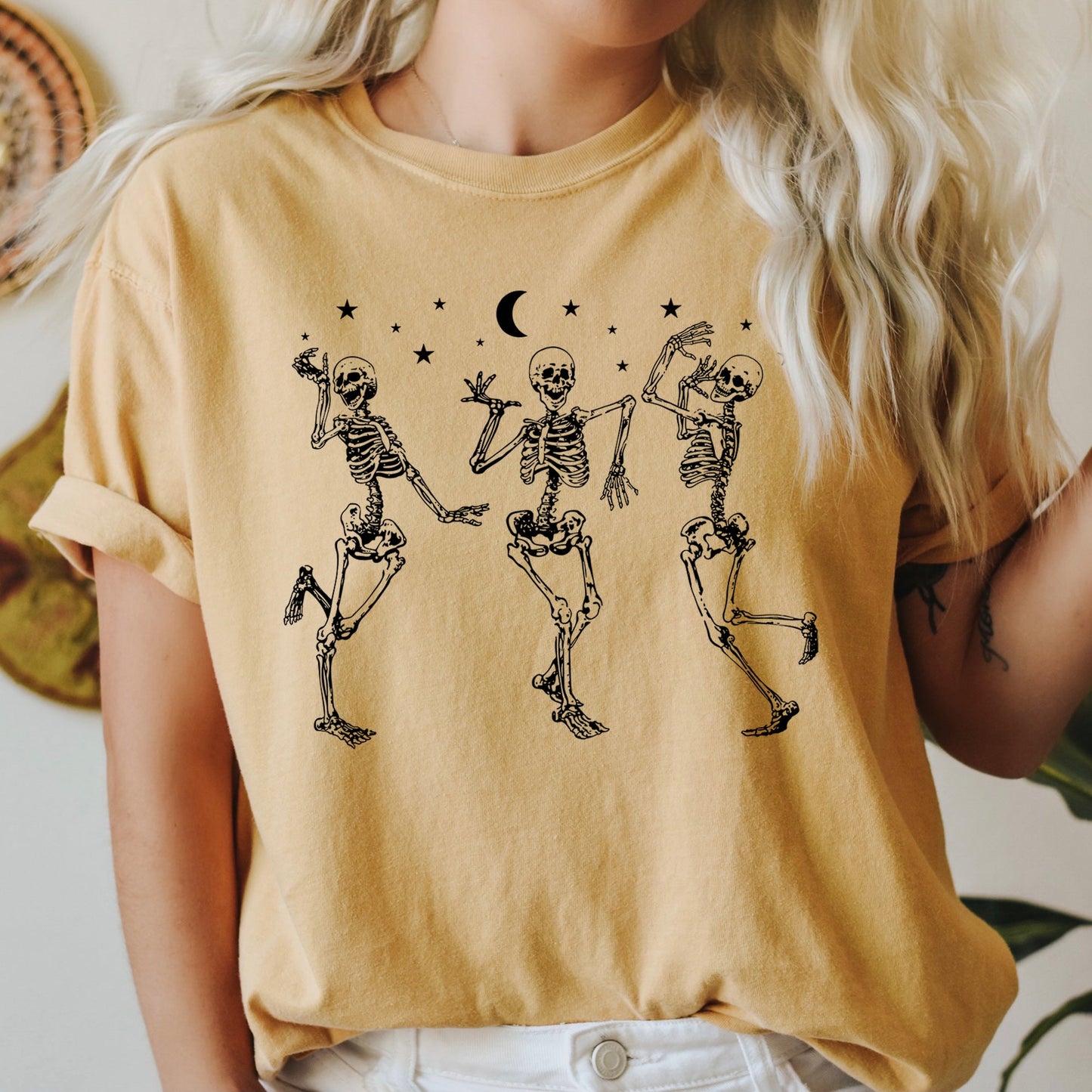 Dancing Skeletons At Night Retro Halloween Comfort Colors Tshirt
