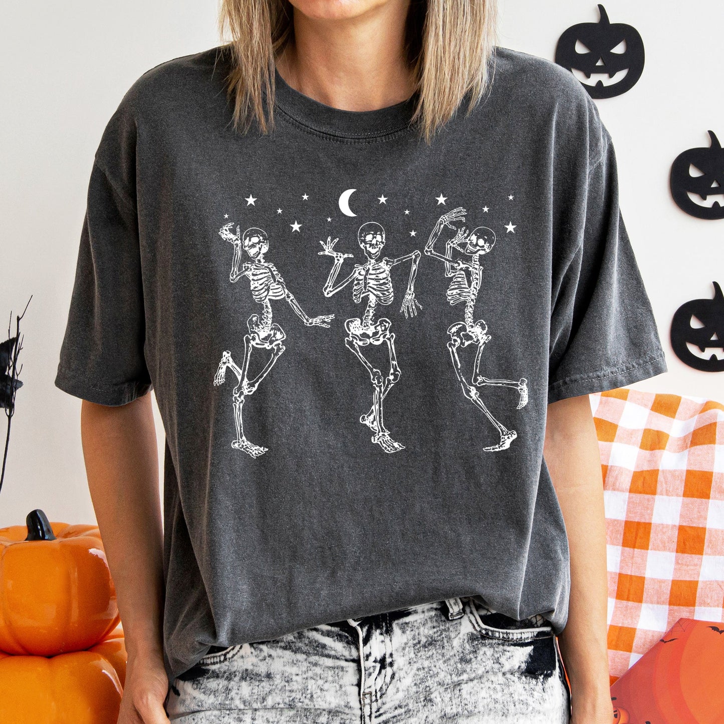 Dancing Skeletons At Night Retro Halloween Comfort Colors Tshirt