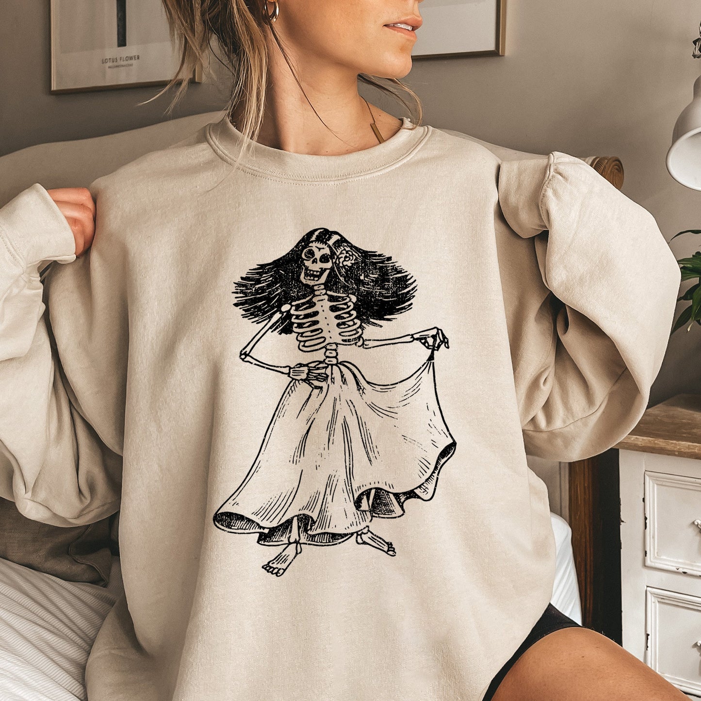 Day Of The Dead Lady Halloween Sweatshirt Soft Cotton-Polyester Blend