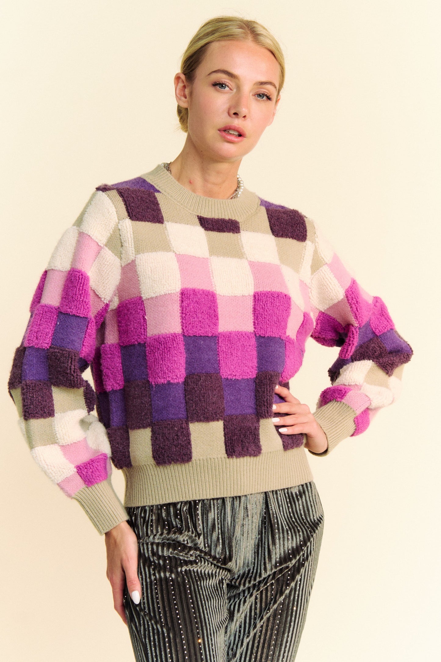 Checkered Round Neck Long Sleeve Sweater Davi & Dani