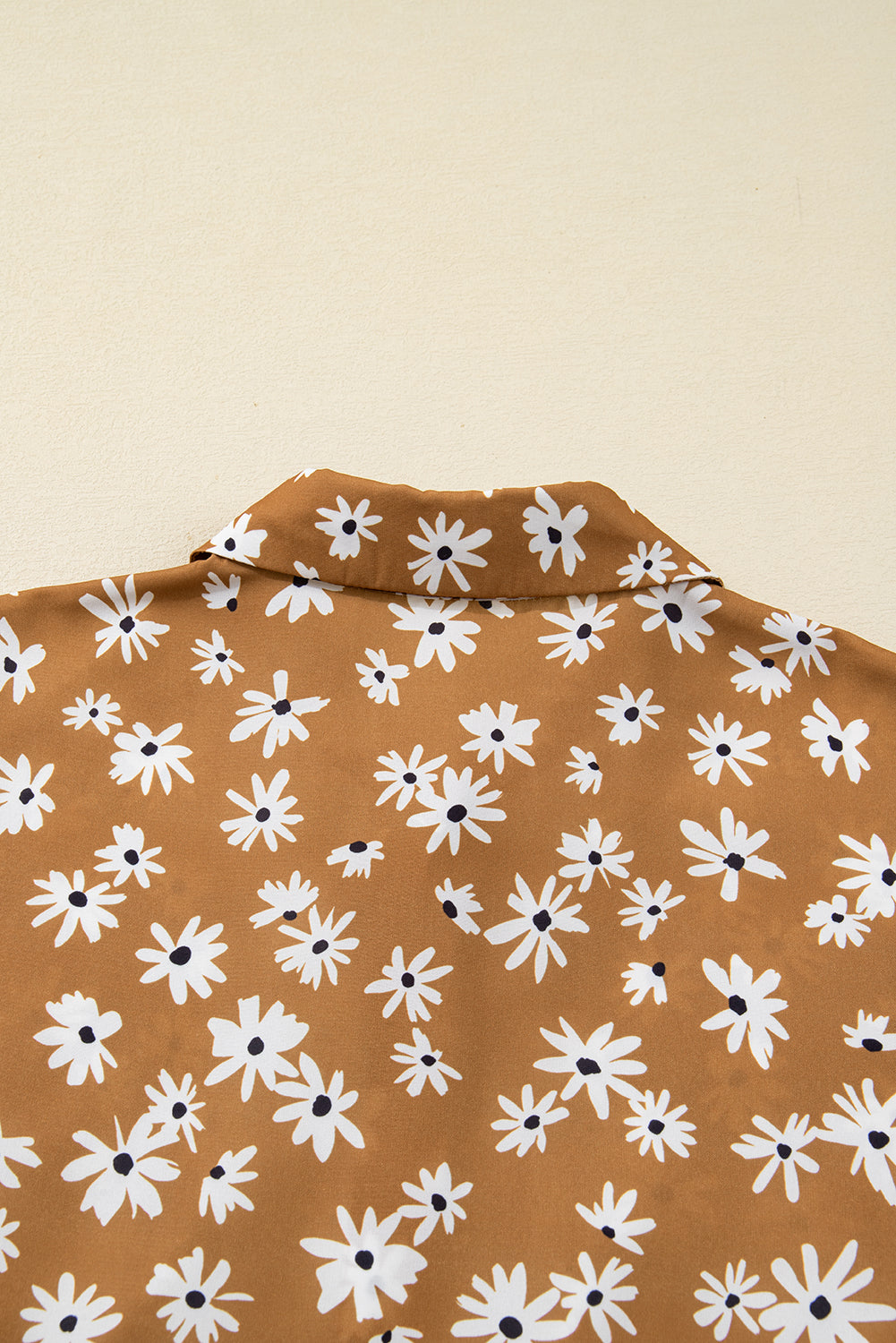 Khaki Plus Size Daisy Floral Print Puff Sleeve Dress