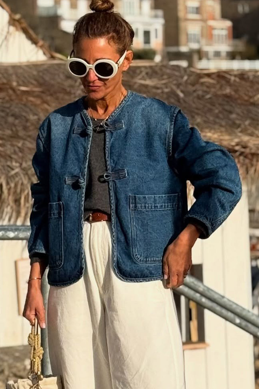 Vintage Fastening Big Patched Pockets Straight Cut Deep Wash Denim Jacket