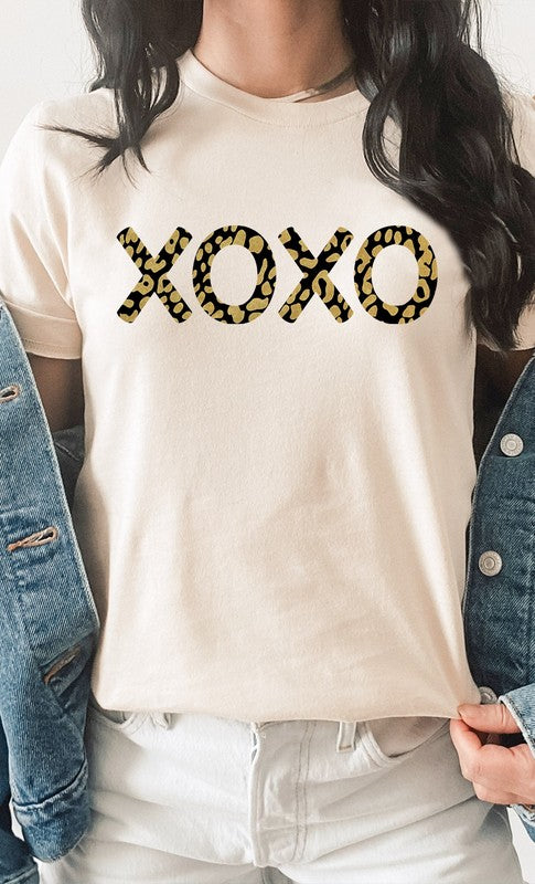 Metallic Gold Leopard Print XOXO PLUS Graphic Tee