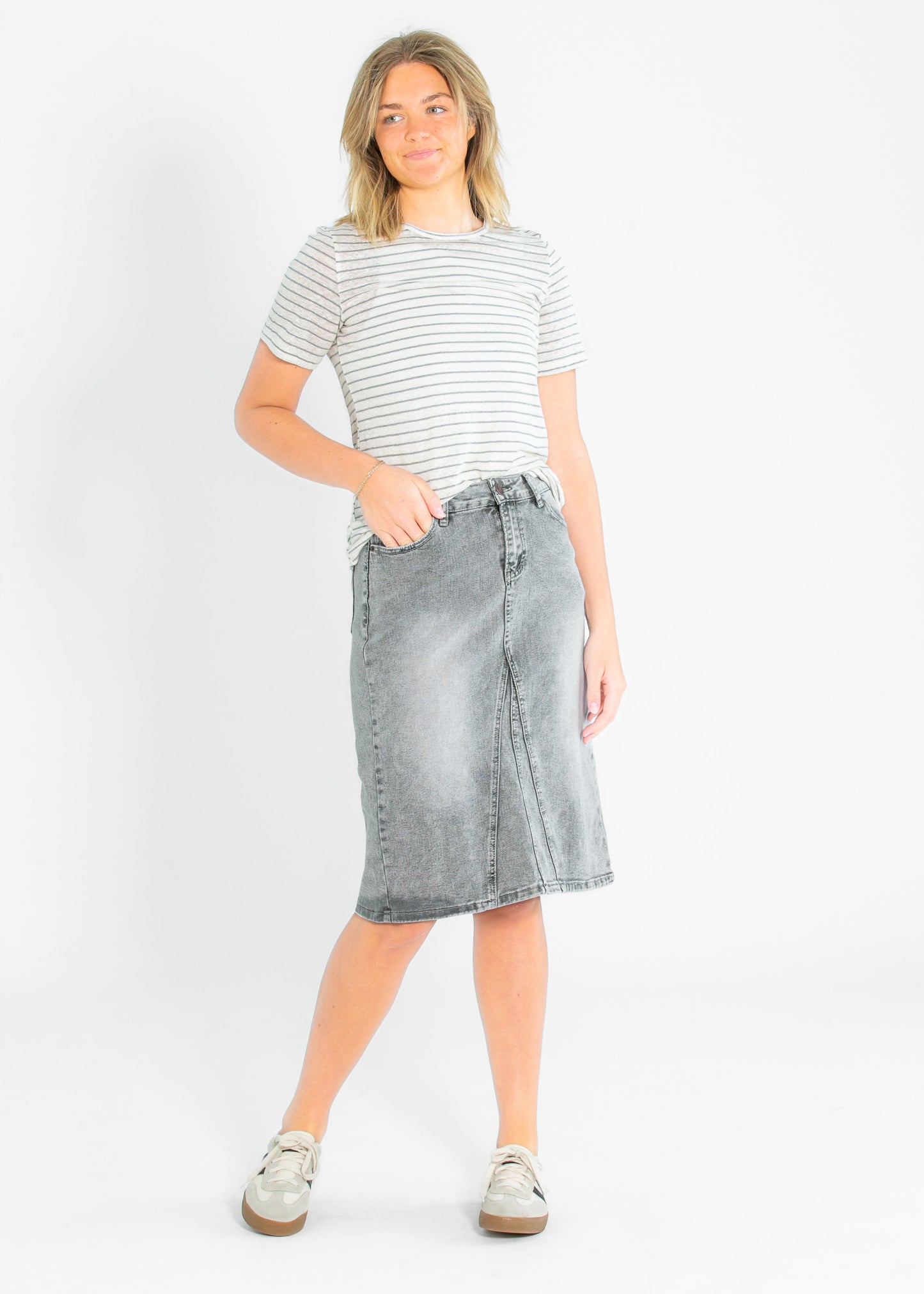 Essential Linen Short Sleeve Tee Lightweight Short Sleeve Tee Inherit Co.