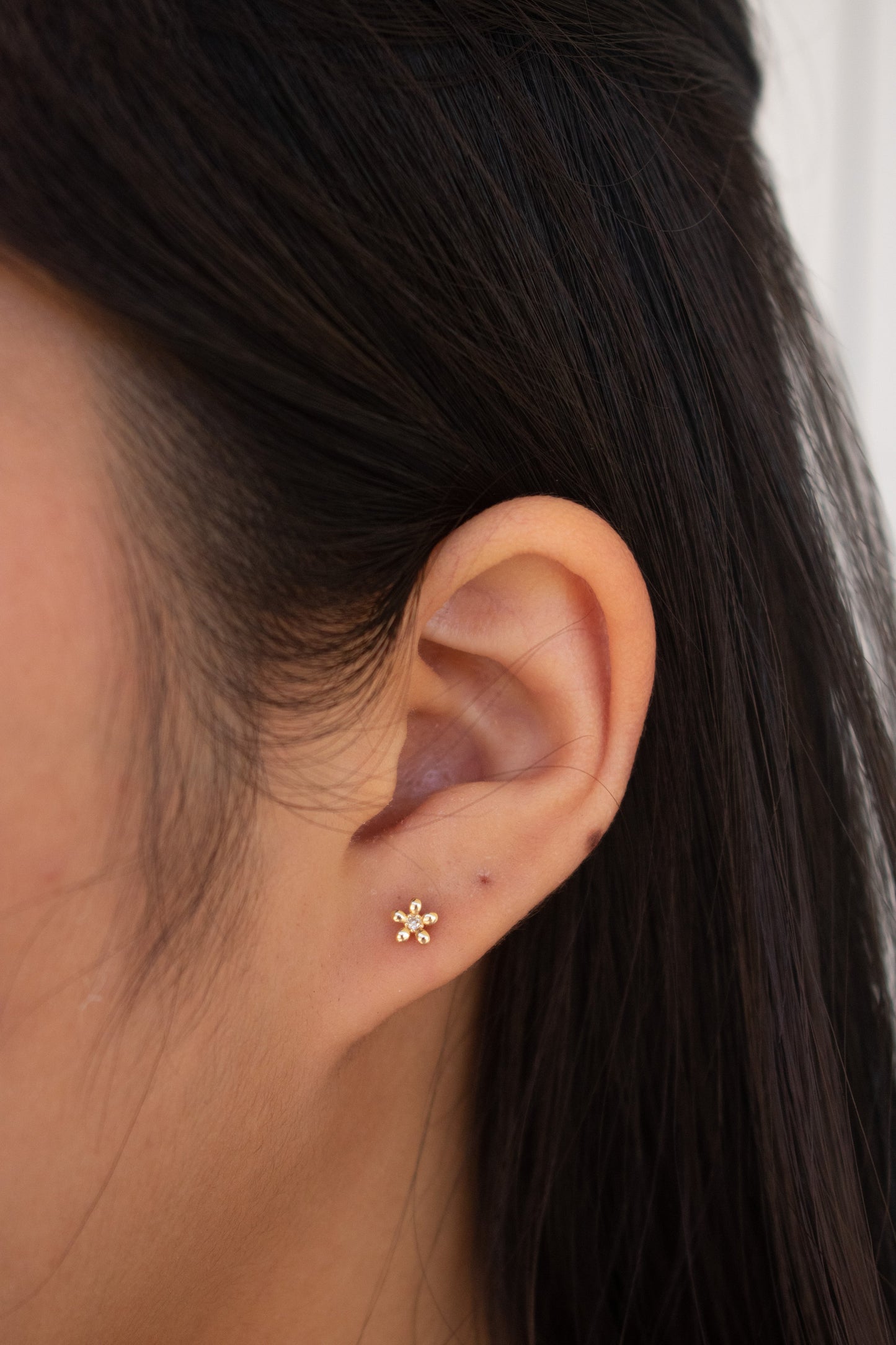 14k Yellow Gold Champagne Diamond Moscow Studs Earrings