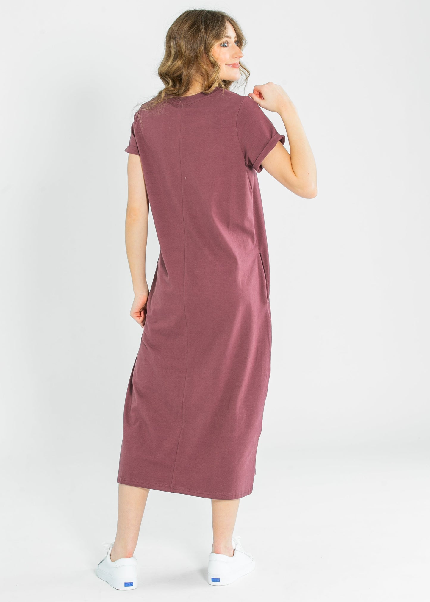 Finley V-neck Berry Midi T-shirt Dress Inherit Co.