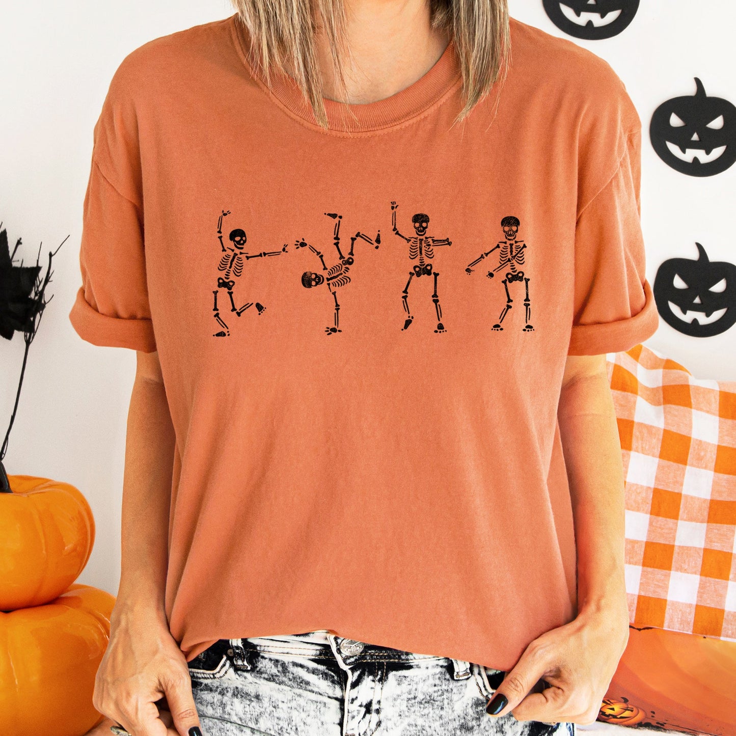 Flossing Skeletons Retro Halloween Comfort Colors T-shirt