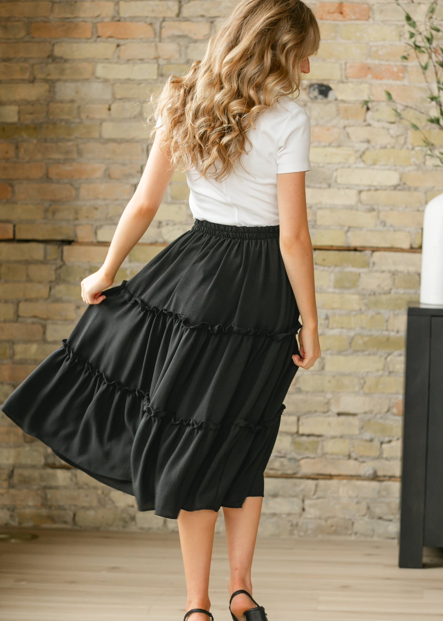 Ruffle Tiered Midi Skirt Elastic Waistband Giana
