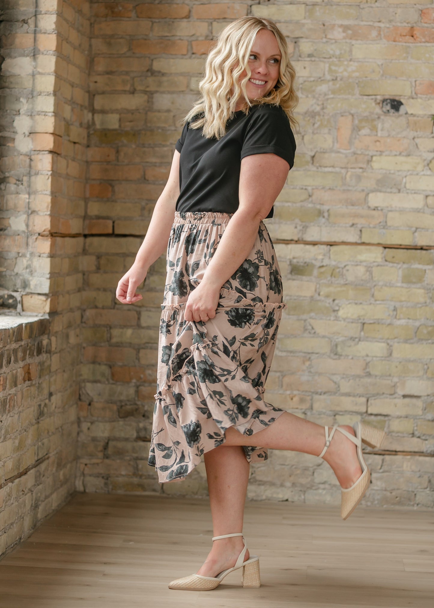 Ruffle Tiered Midi Skirt Elastic Waistband Giana