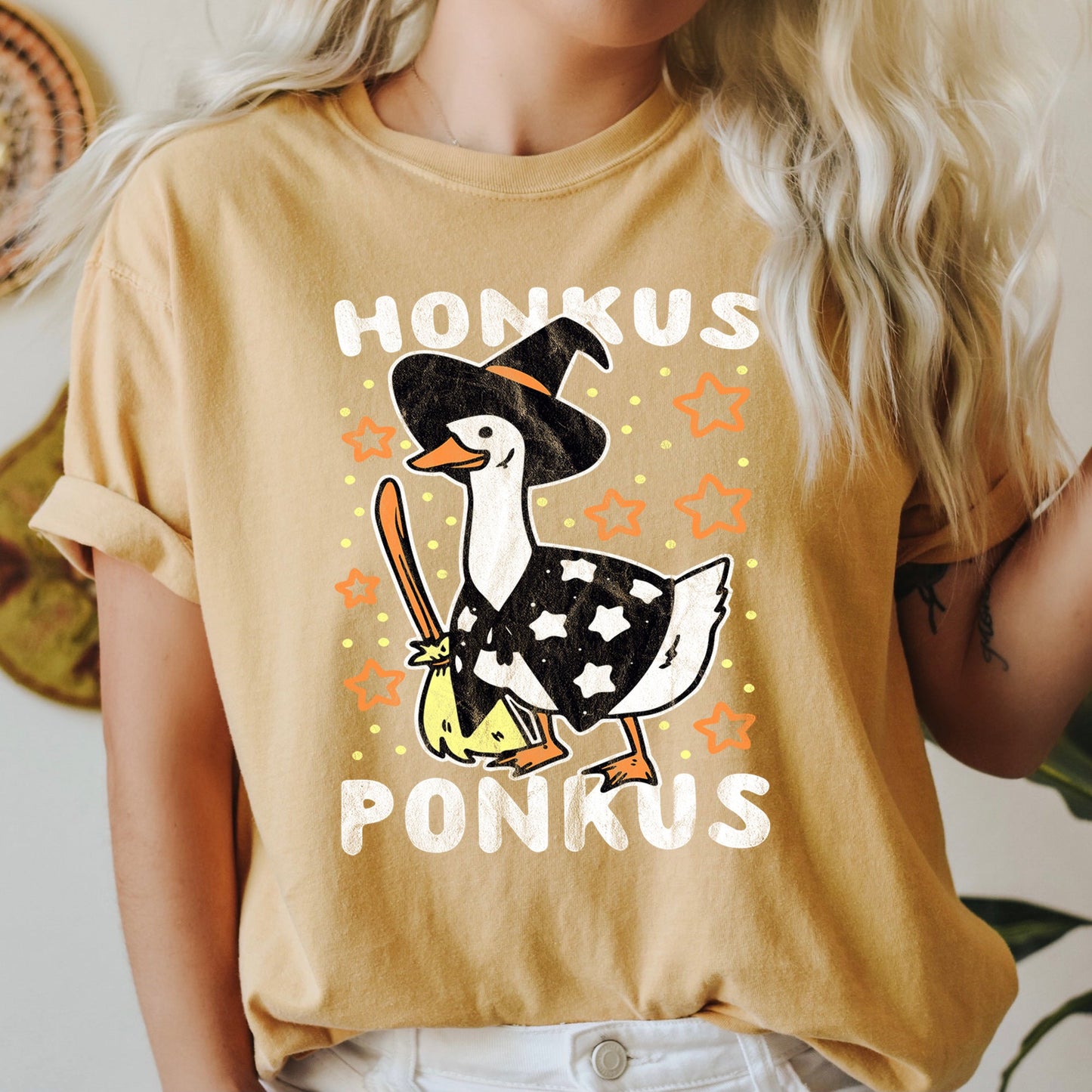 Retro Halloween Comfort Colors T-shirt Honkus Ponkus