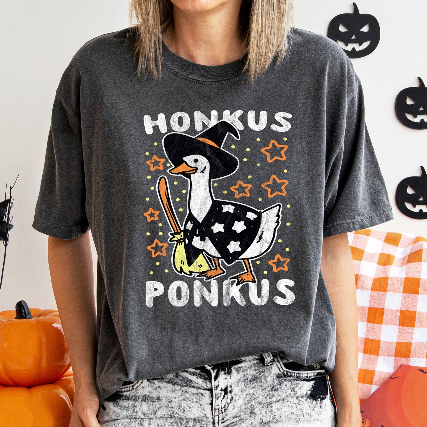 Retro Halloween Comfort Colors T-shirt Honkus Ponkus