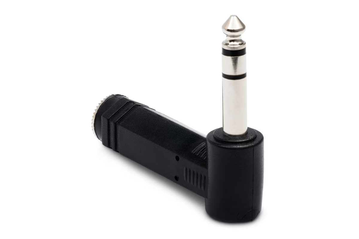 1/4 inch TRS Female to 1/4 inch TRS Male Right Angle Adapter Hosa