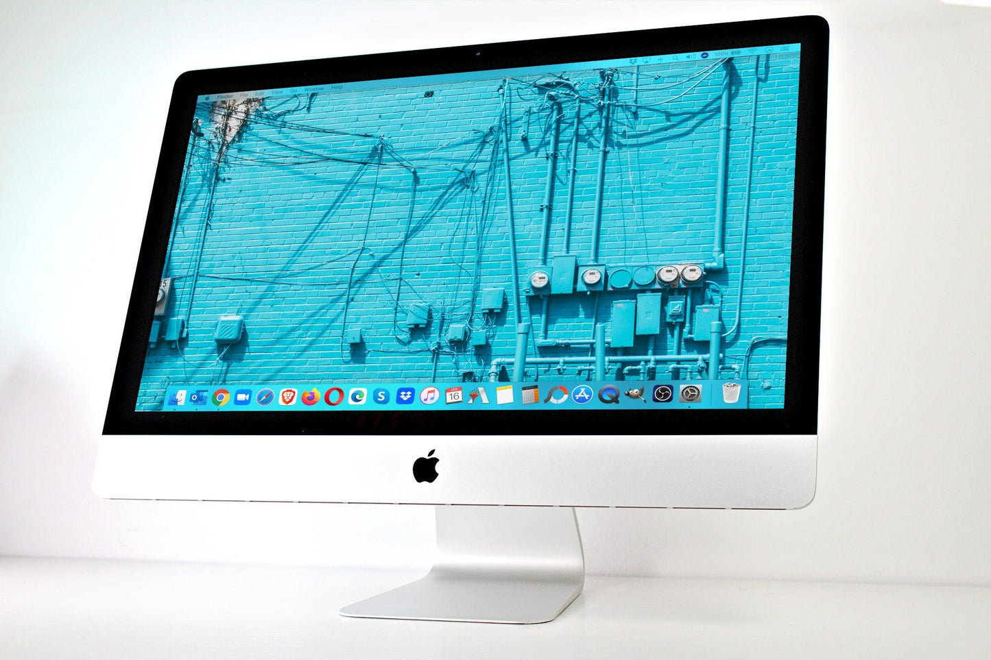 Apple iMac (27-inch 2020) 3.3 GHz intel i5 32GB-128GB RAM 512B SSD (Silver)