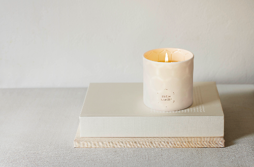 Pagua Bay Luxury Beeswax Candle with Bay Leaf Scent by Isle de Nature