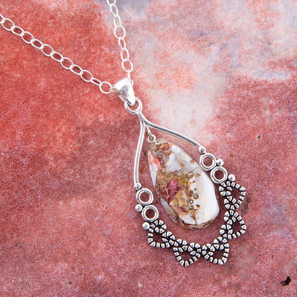 Lace Purple Matrix Pendant Necklace